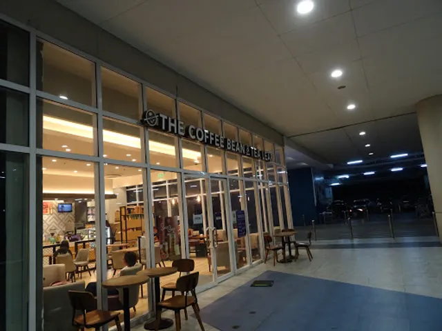 The Coffee Bean & Tea Leaf