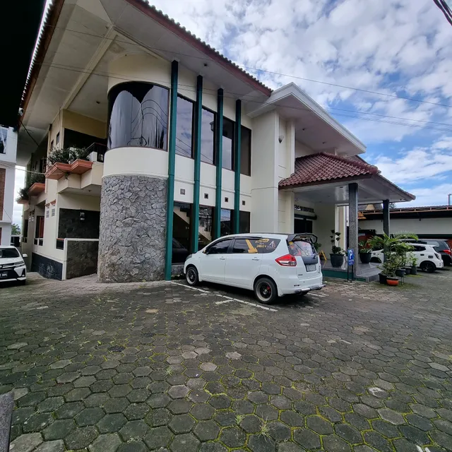 Hotel Hikmat Indah