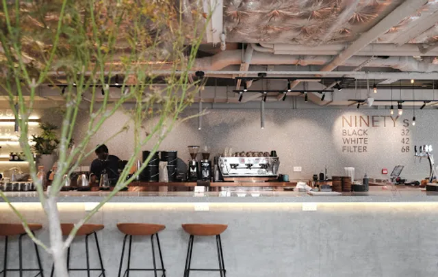 NINETYs (Causeway Bay)