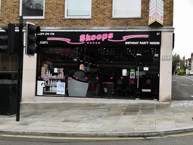 Skoops (Leatherhead)