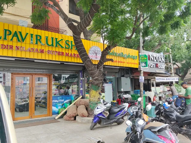 KALPAVIRUKSHA PAZHAMUDIR NILAYAM, SHENOY NAGAR