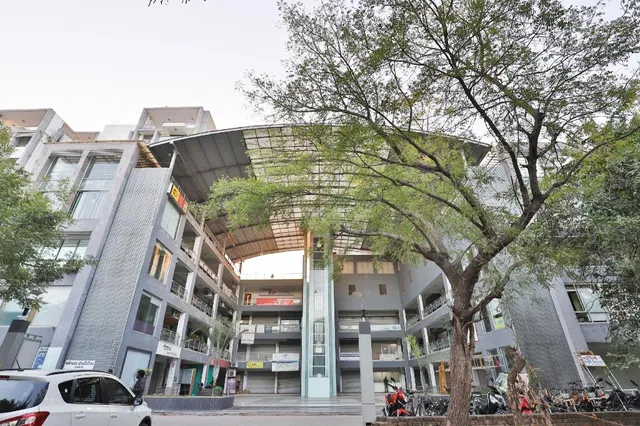 Hotel The Grand Pritam