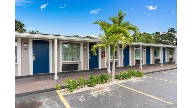 Travelodge by Wyndham Kissimmee/Orlando