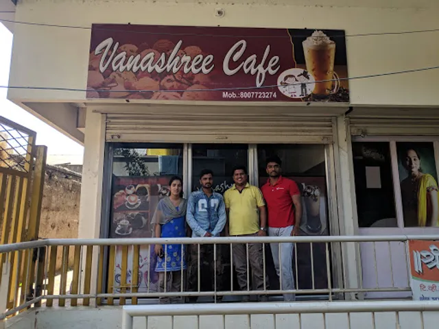 Vanashree Cafe