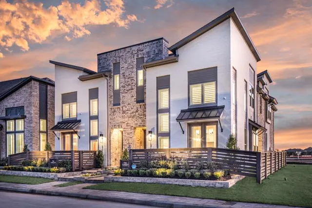 Highland Homes Bridgeland Central