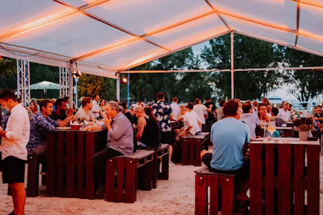 BORN TO BEACH CLUB | Podersdorf