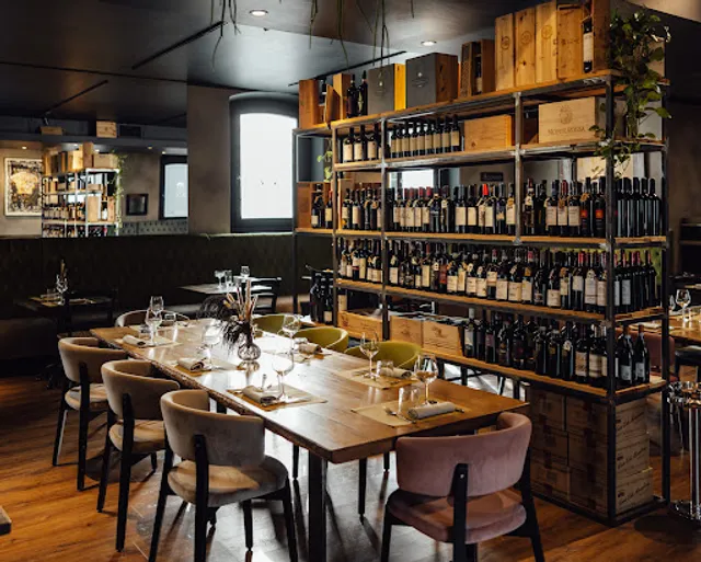 Juliette Lounge Restaurant