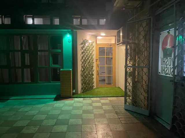 Markaz Apart and Hotel