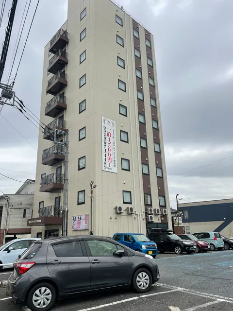 Ushiku City Hotel Station