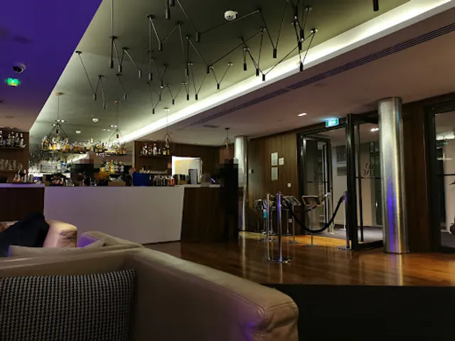 Skyline Paris Lounge & Bar