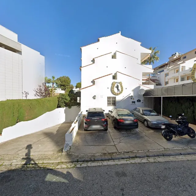 Centro plaza Puerto Banus rooms