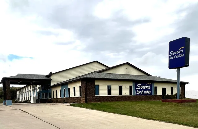 Serena Inn & Suites- Sundance