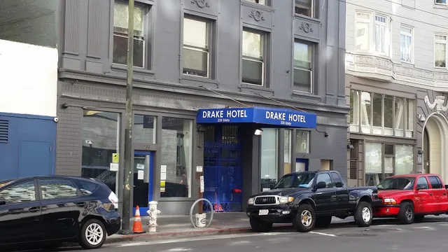 Drake Hotel