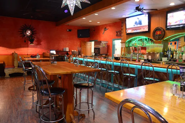 El Molcajete Mexican Grill