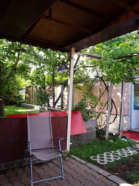 Kırım Sofrası Restaurant Pansiyon Ve Şarküteri