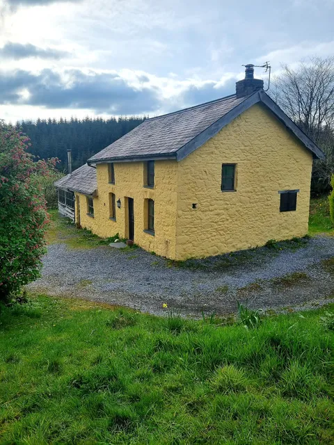Bryngolau Holiday Cottage