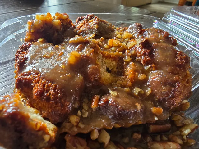 Scharolina's Custom Cakes & Confections