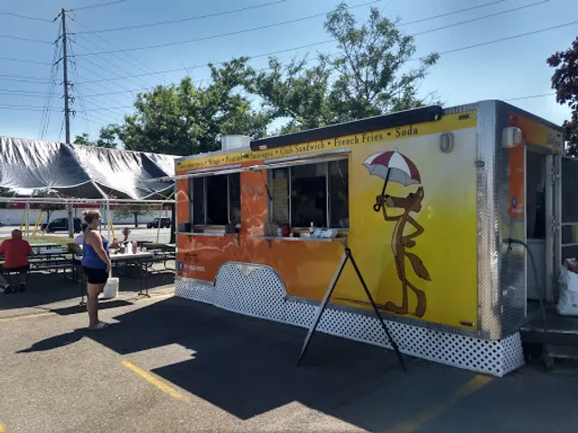 The Shady Coyote Fries & Grill