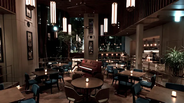 HAMACHO DINING & BAR SESSiON