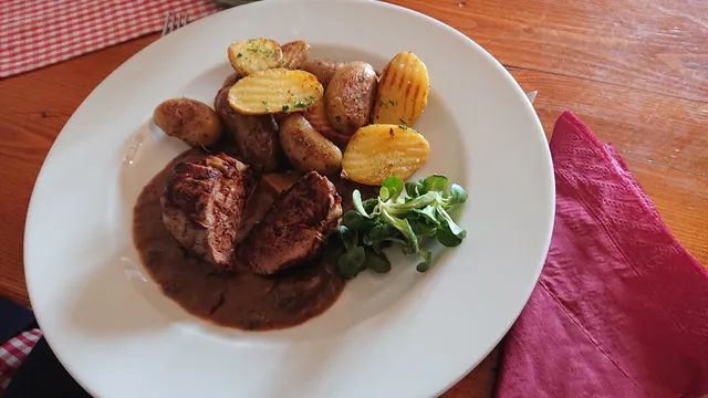 Moravský Grunt restaurace, ubytovna a penzion