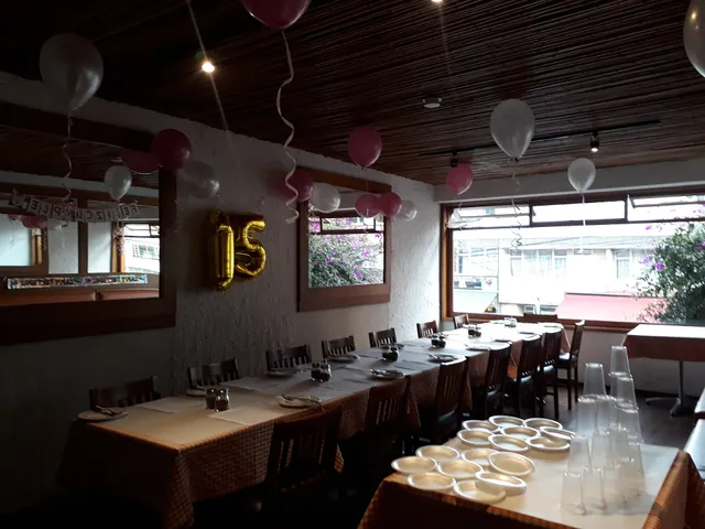 Oliveto Pizza & Pasta Parkway