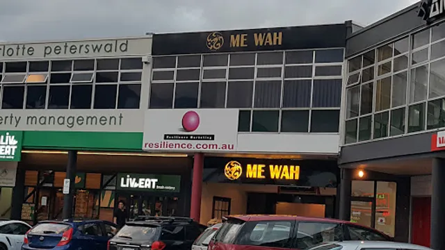 Me Wah Restaurant