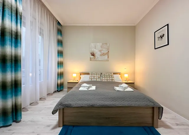 Asbóth Taylor Apartment