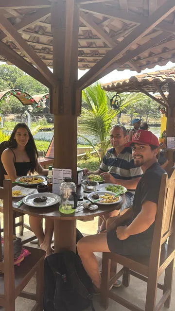 Lagos Bar e Restaurante Raposa