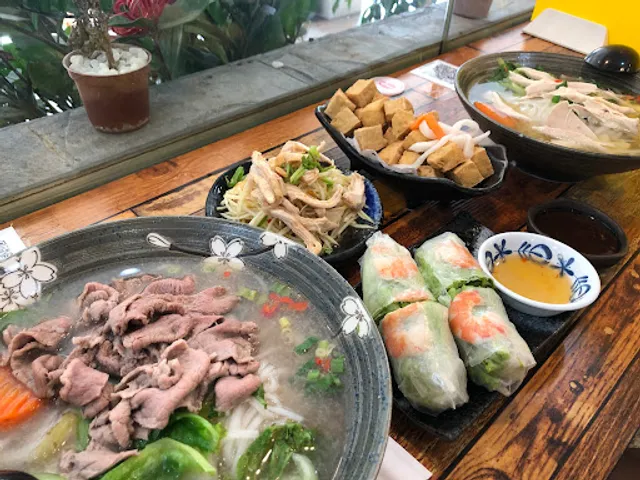 Vietnamese Sisters Restaurant