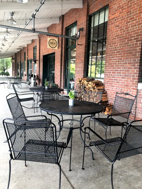 The Pantry at Avenue N