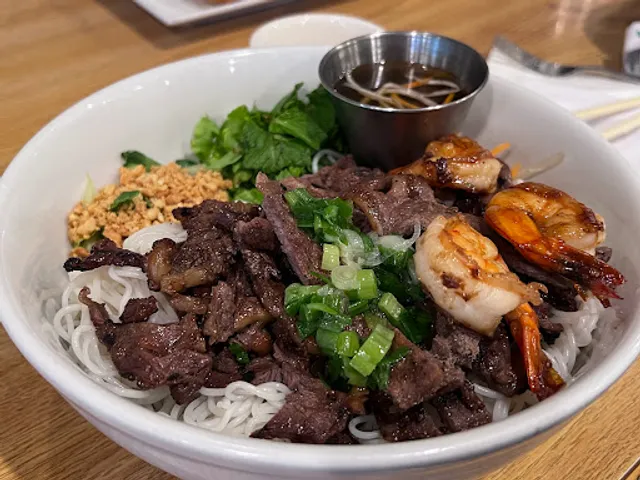 Viet Noms - Vietnamese Restaurant