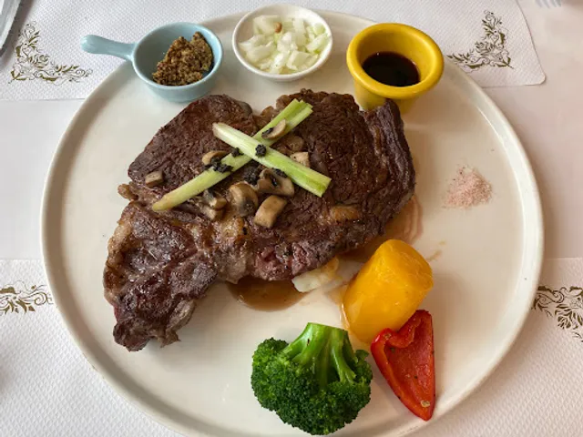 New International restaurant