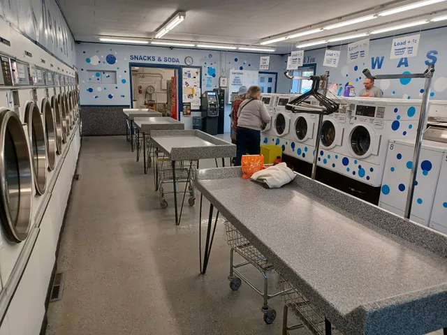 Hot Springs Laundromat