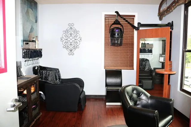 L'Amour Chic Suites of Fayetteville