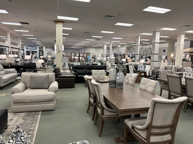 Raymour & Flanigan Furniture and Mattress Store