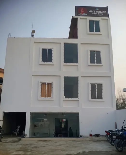 Mrityunjay cozy stay ayodhya