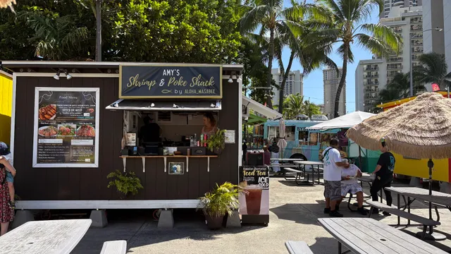 Amy's shrimp and poke shack