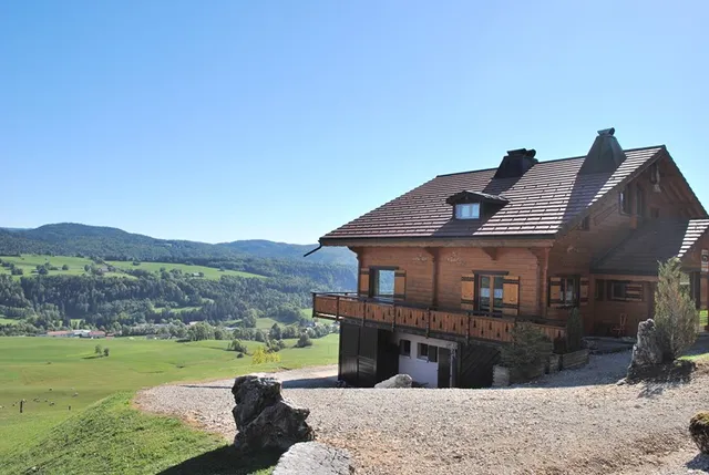 Les Genévriers, chambres et table d'hôtes