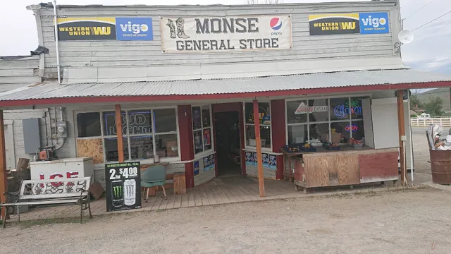 Monse General Store