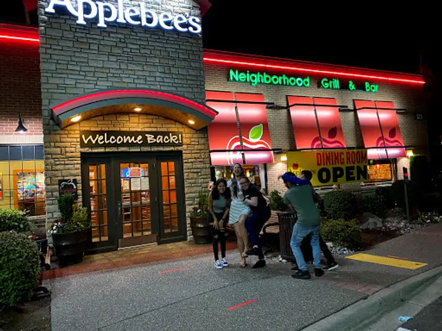 Applebee's Grill + Bar