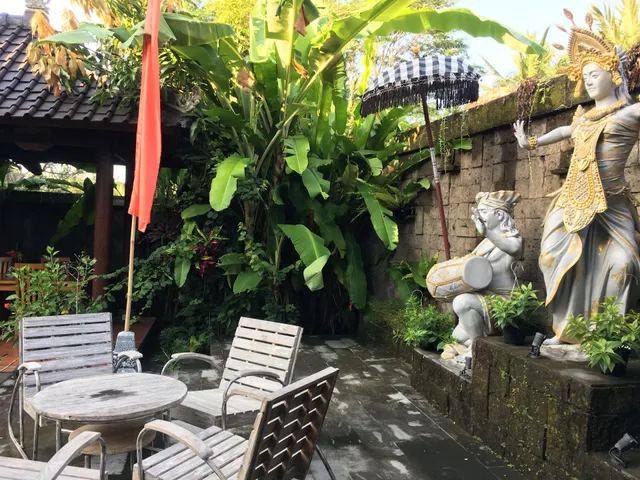 Cilinaya Villa & Kitchen