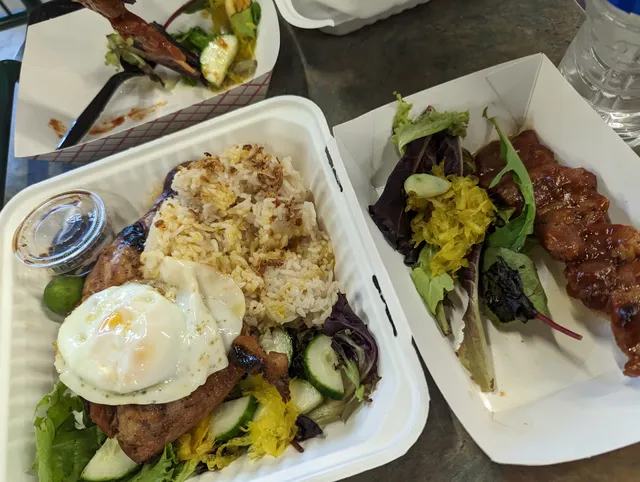 Byrne Eats Gibraltar - 1712 Dundas St