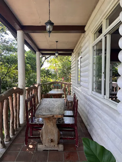 Hillocks Coffee Shop And Restaurant