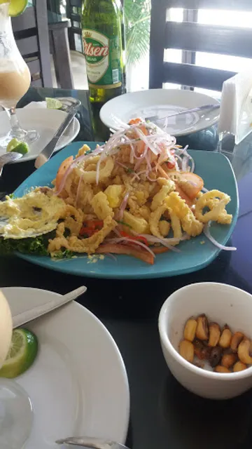 Restaurante Cevichería Puerto Palmeras