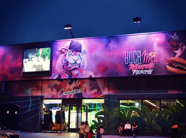 New Chiquipark . Golden Center Park