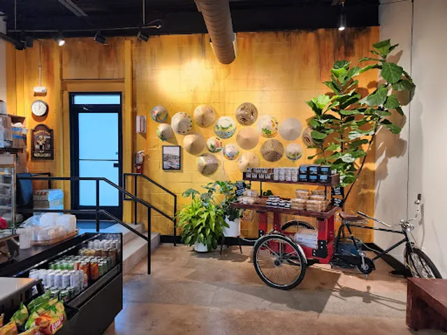 Le's Sandwiches & Café