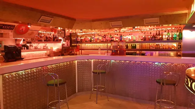 Keseyo Sitio De Copas