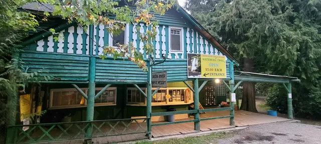 Green River Gorge Resort