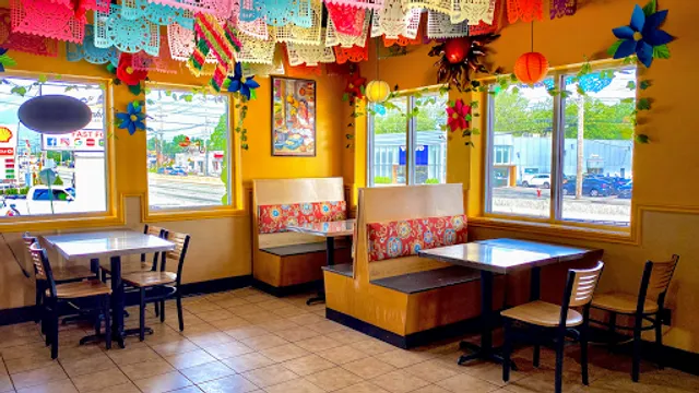 El Sombrero Mexican Grill