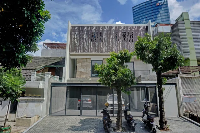 Super OYO Capital O 90635 Tango Juliet Residence